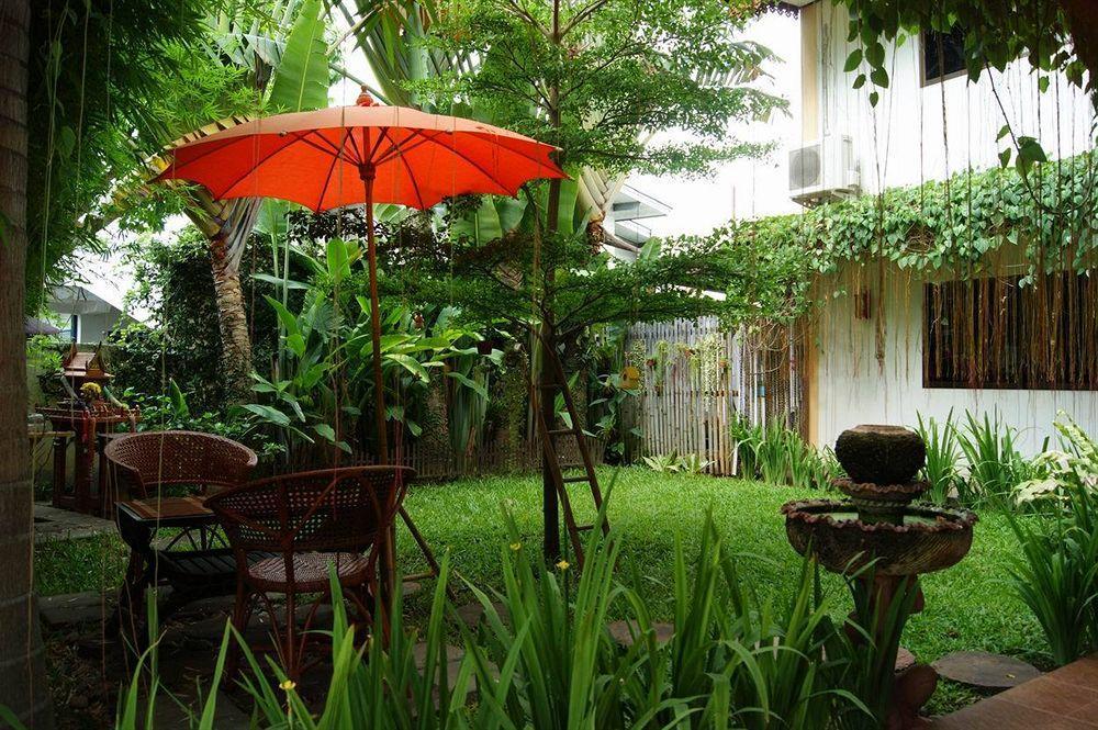 Villa Oranje Chiang Mai Exteriör bild