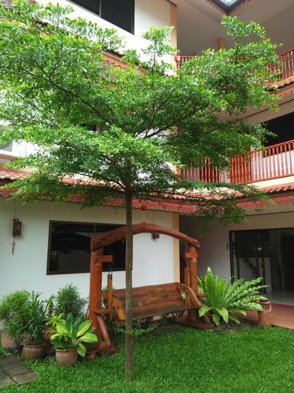 Villa Oranje Chiang Mai Exteriör bild