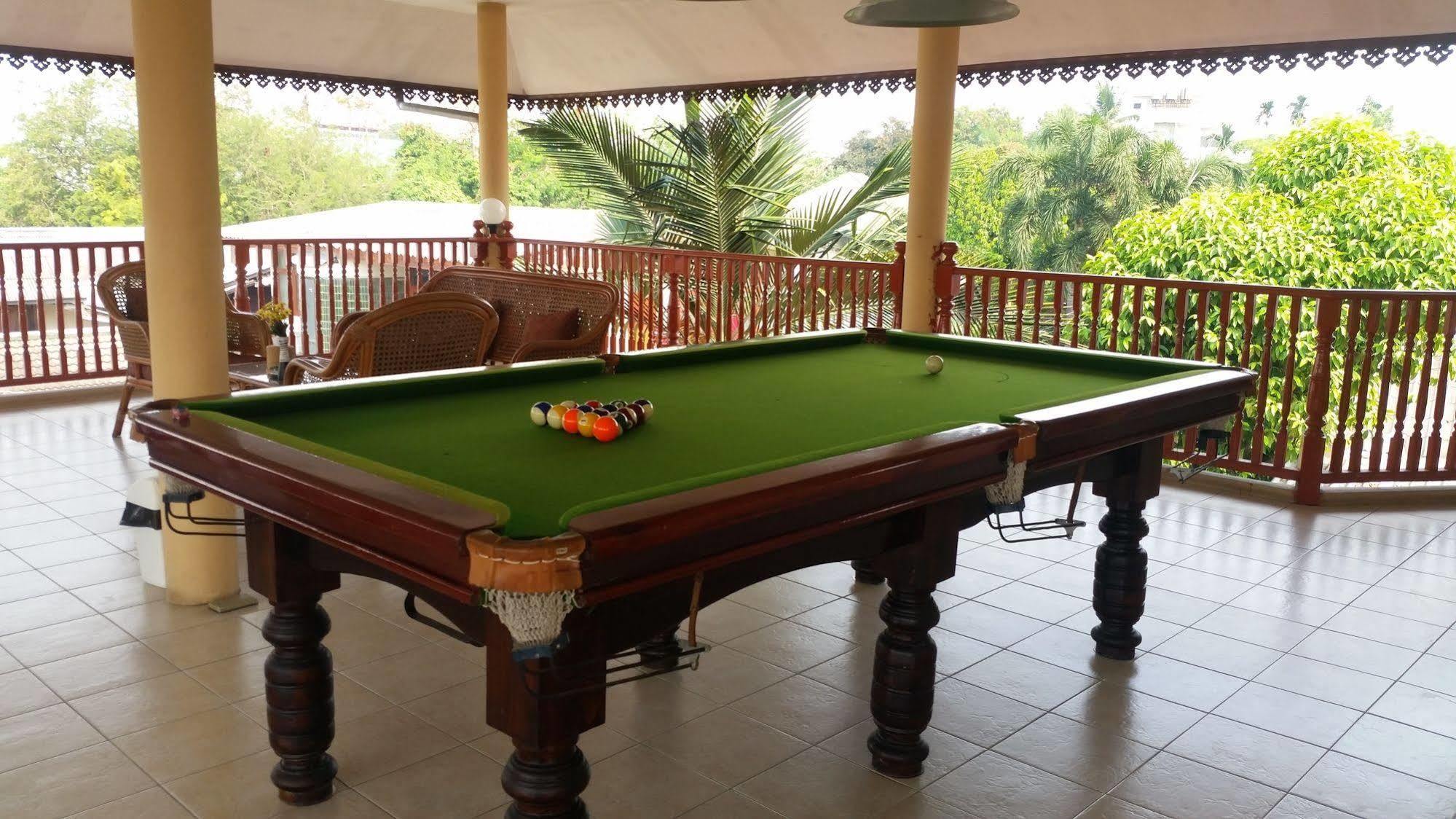 Villa Oranje Chiang Mai Exteriör bild