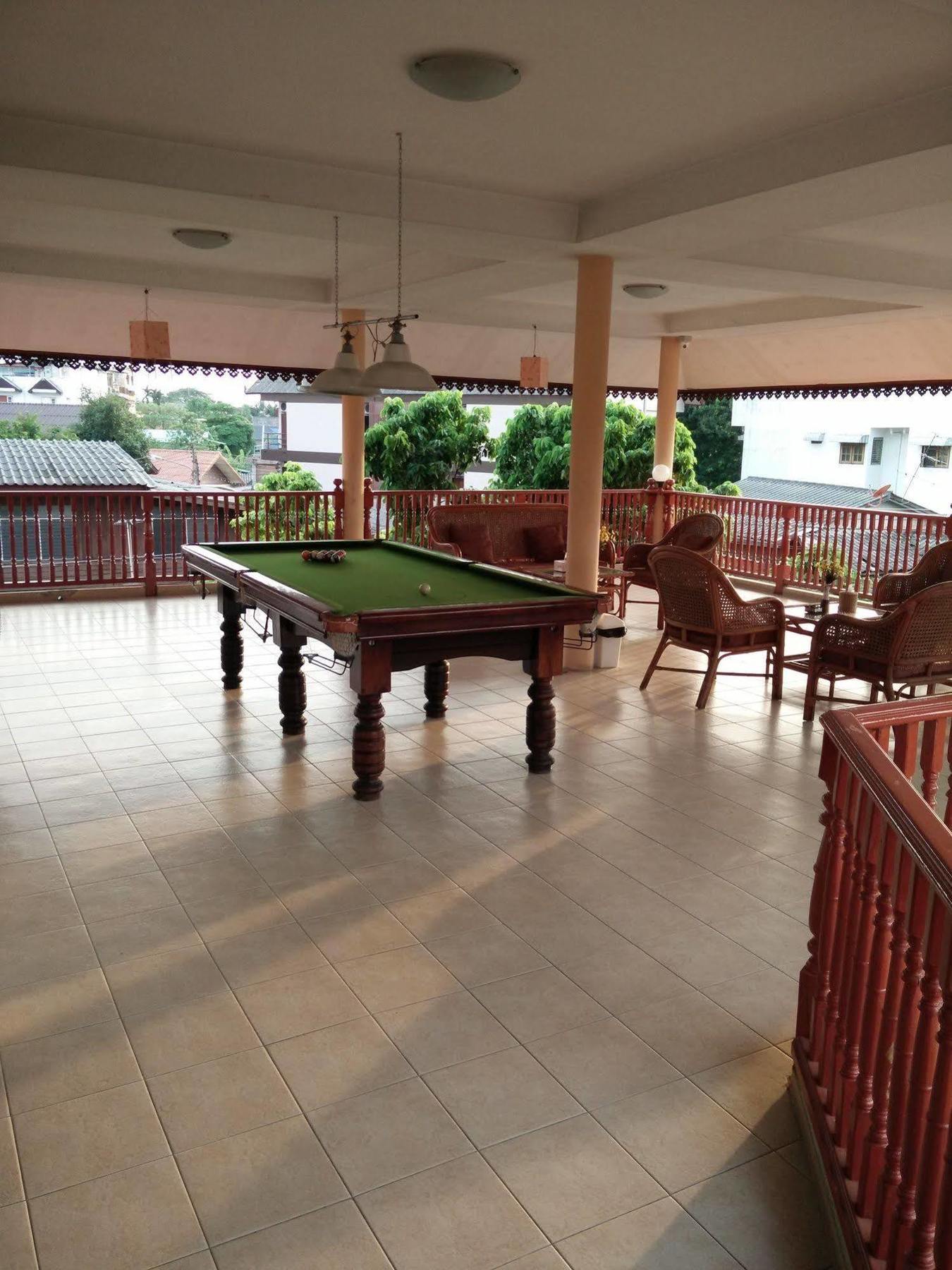 Villa Oranje Chiang Mai Exteriör bild