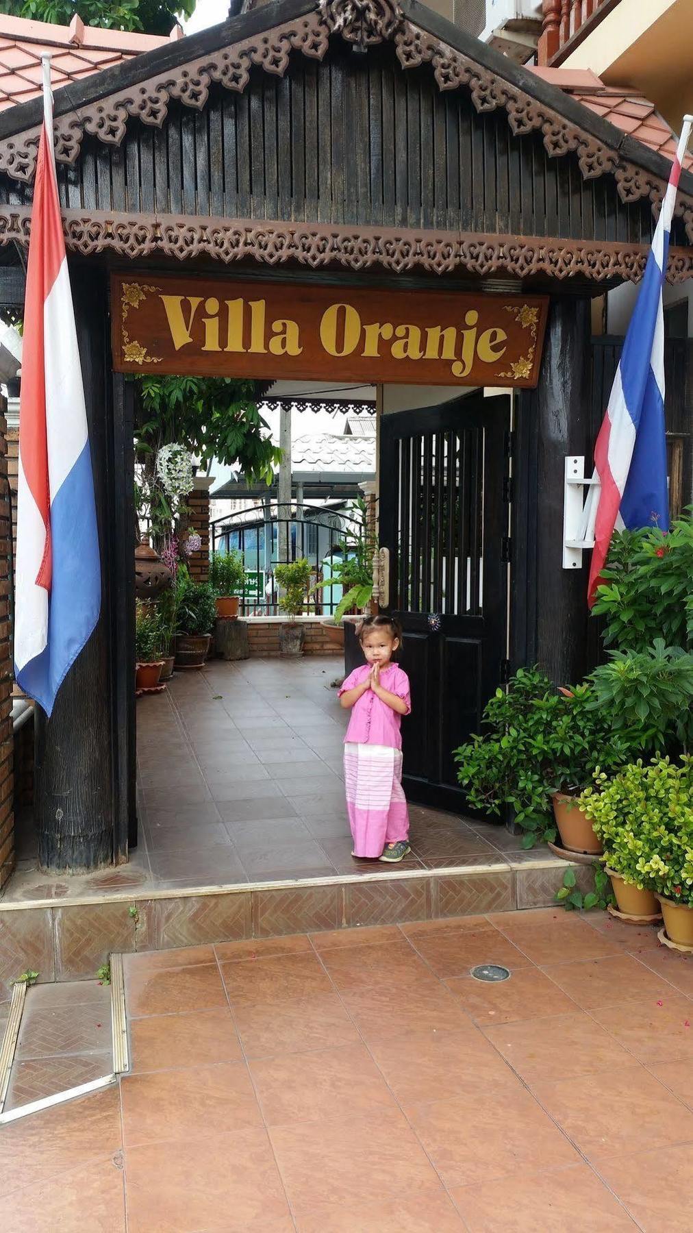 Villa Oranje Chiang Mai Exteriör bild