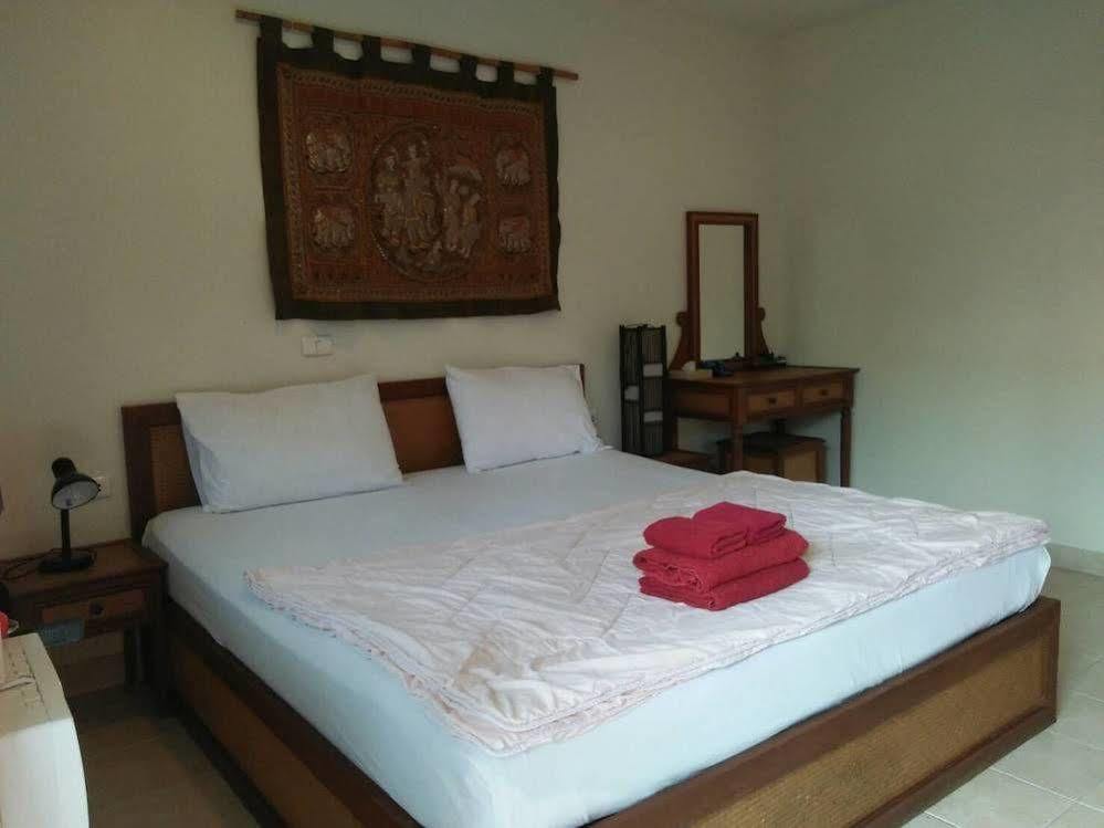 Villa Oranje Chiang Mai Exteriör bild